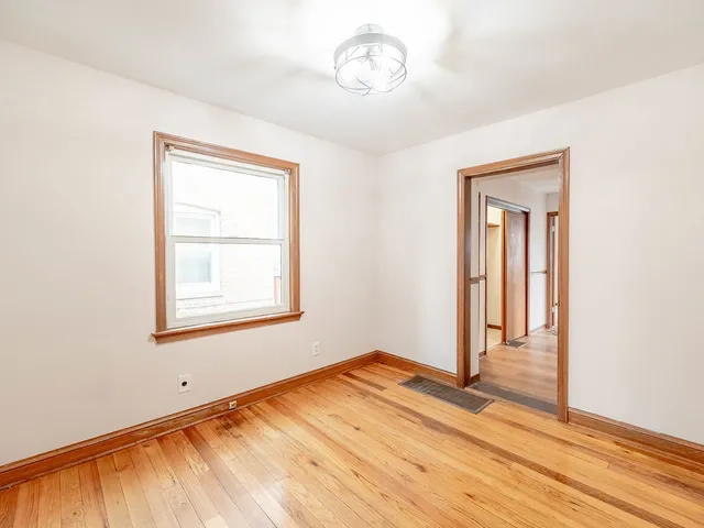 $314,900 | 6741 South Kolmar Avenue, Chicago, IL 60629