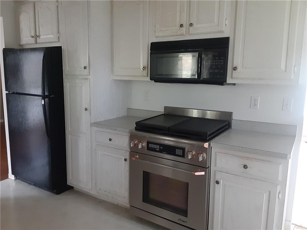 236 Reed Street Lower Burrell, PA 15068 - Photo 4 of 25 Gallery Image 4