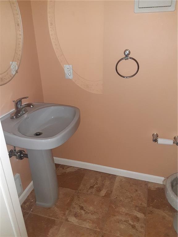 236 Reed Street Lower Burrell, PA 15068 - Photo 7 of 25 Gallery Image 7