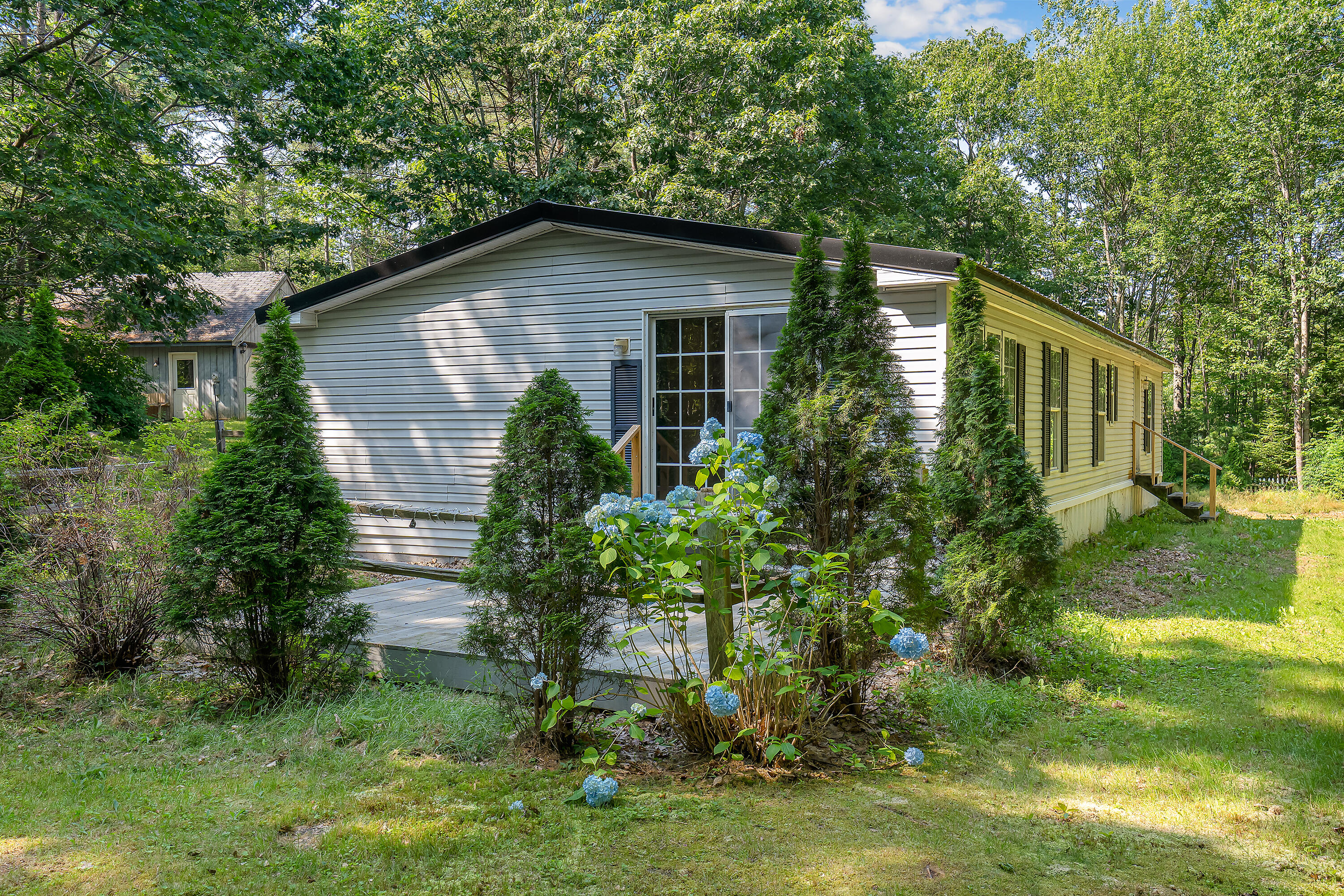 164 Clifford Road Phippsburg, ME 04562 - Photo 4 of 48 164 Clifford Rd_142