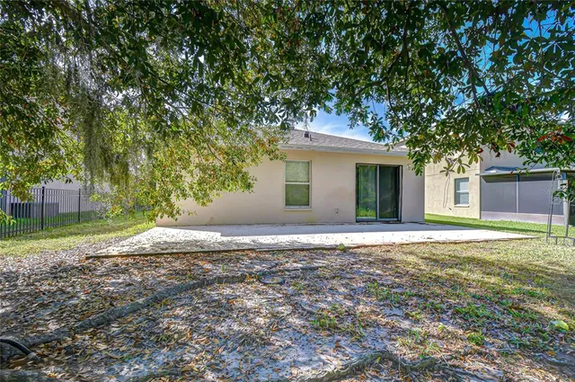 $349,999 | 4246 Warwick Hills Drive, Wesley Chapel, FL 33543