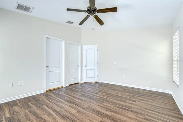 $349,999 | 4246 Warwick Hills Drive, Wesley Chapel, FL 33543