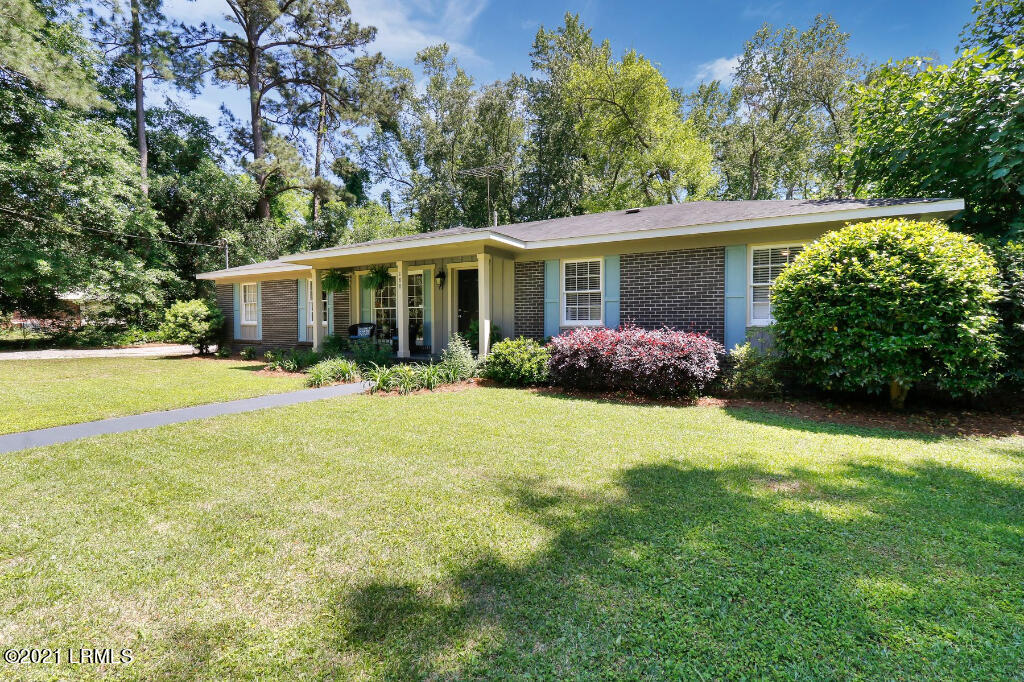 188 Augusta Avenue Ridgeland, SC 29936 - Photo 5 of 48 04