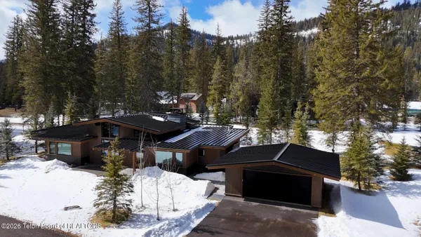 $3,945,000 | 15465 Tall Timber Road, Jackson, WY 83001