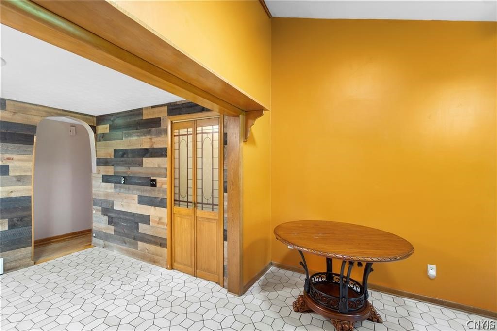 8835 Bridgeport Kirkville Road Sullivan, NY 13082 - Photo 7 of 27