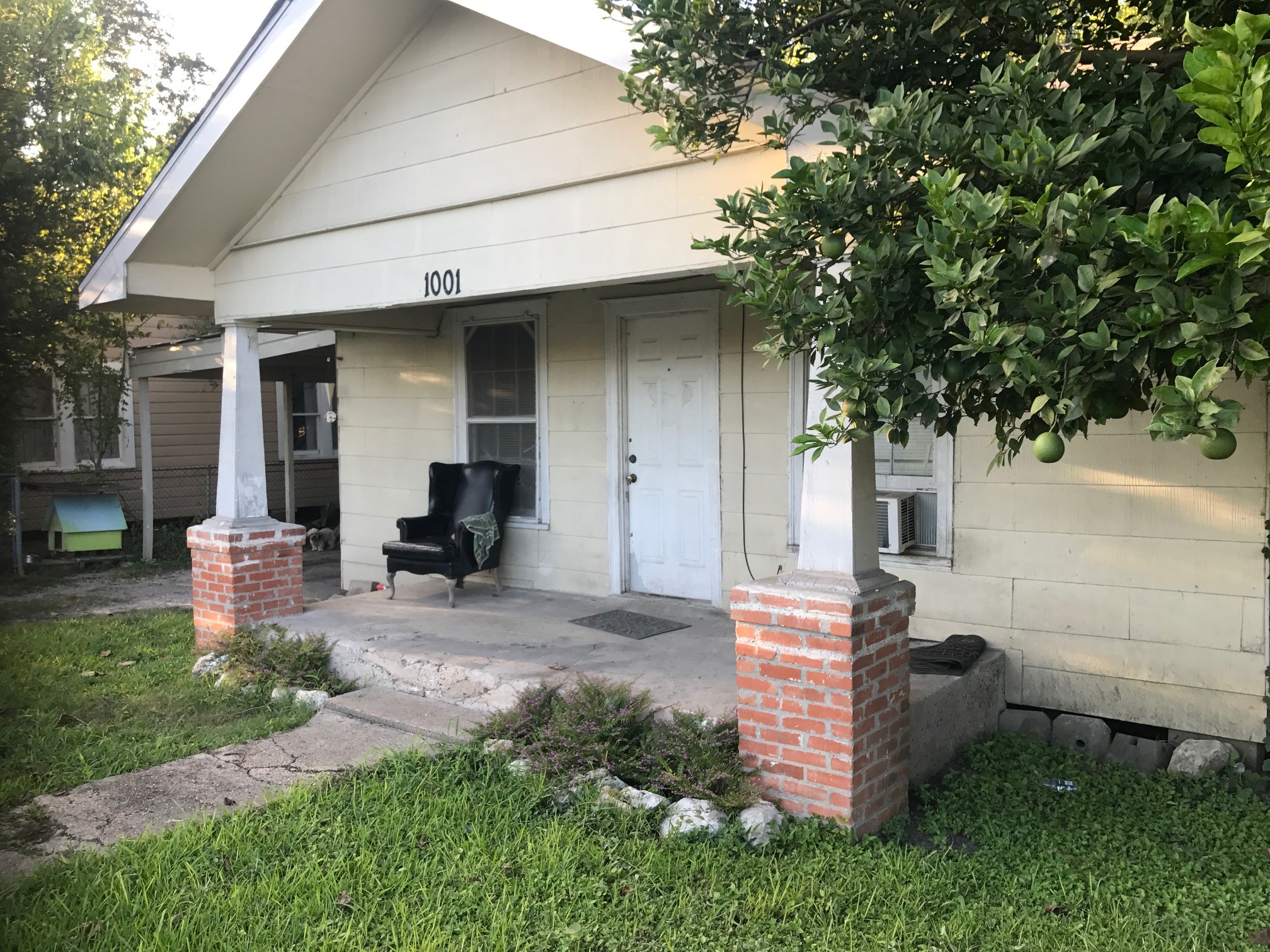 1001 Booth Street Houston, TX 77009 - Photo 5 of 12 a front view of a house with garden