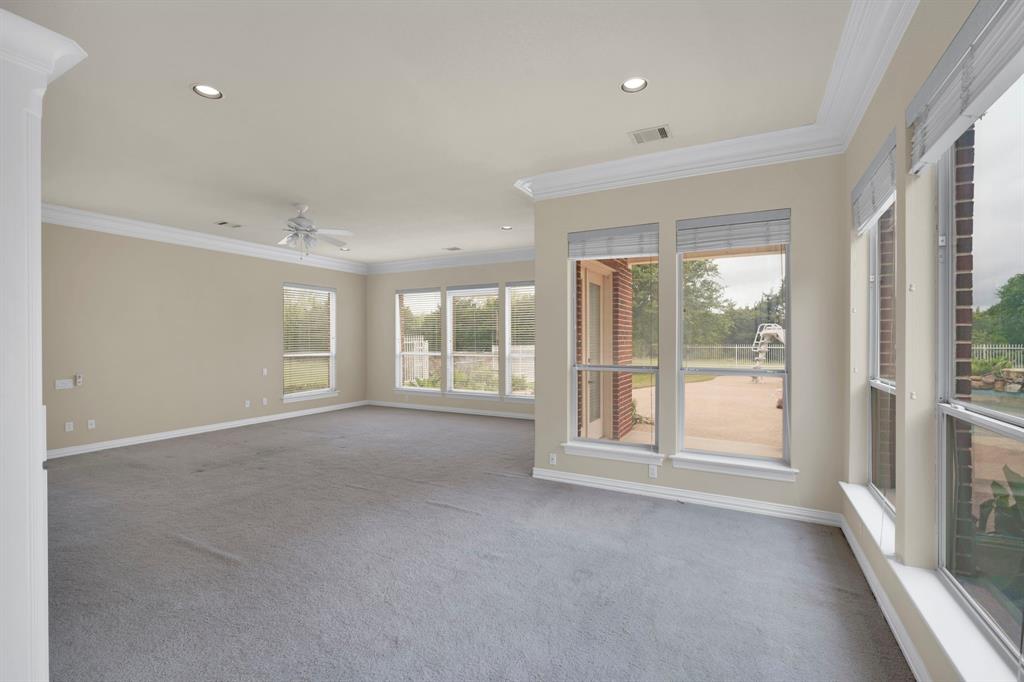 6420 Hayes Road Midlothian, TX 76065 - Photo 6 of 40