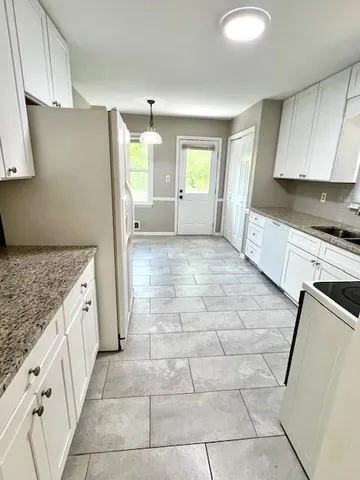 $2,400 | 3110 Skyridge Court, Marietta, GA 30062