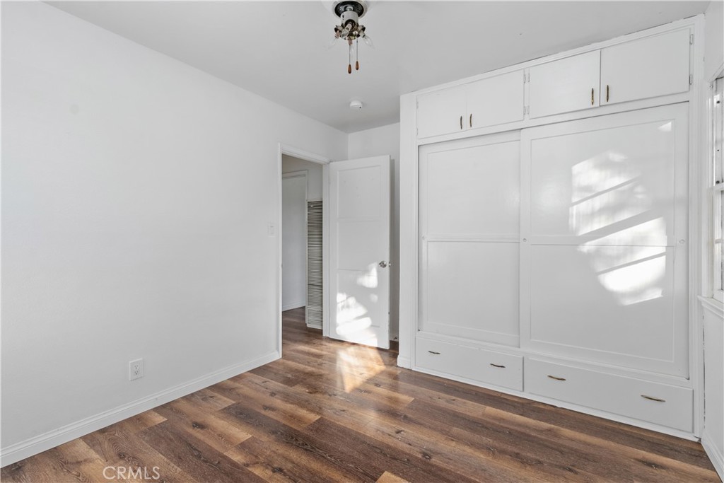 735 Michigan Avenue Beaumont, CA 92223 - Photo 16 of 19 a view of an empty room with a bathroom