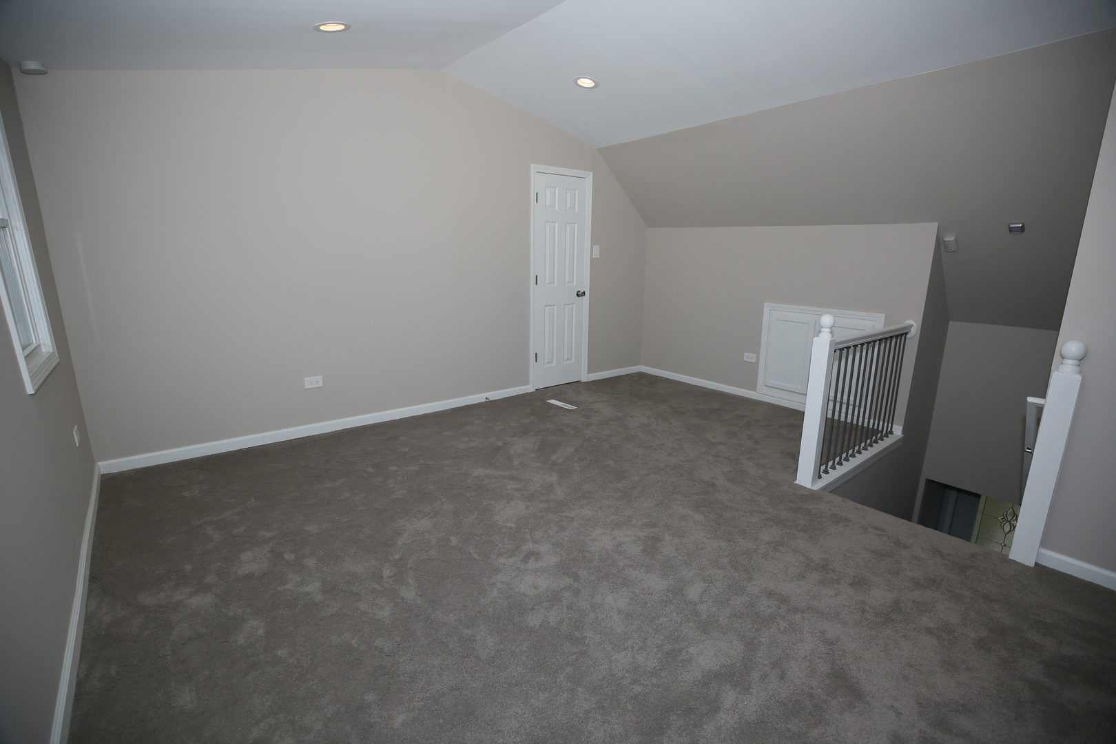 246 Clayton Road Hillside, IL 60162 - Photo 11 of 16
