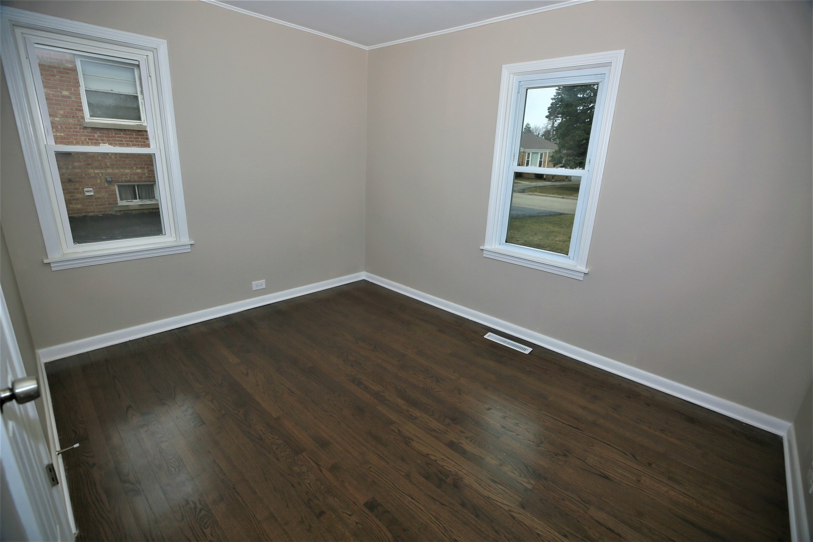 246 Clayton Road Hillside, IL 60162 - Photo 14 of 16