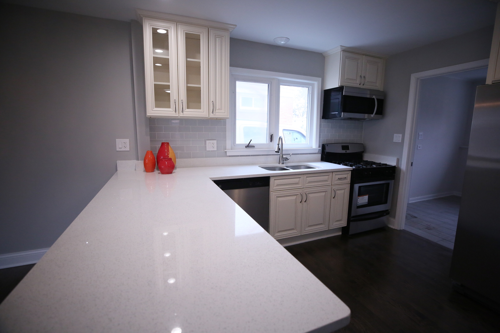 246 Clayton Road Hillside, IL 60162 - Photo 10 of 16