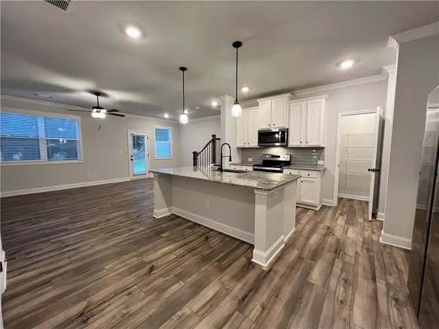 $2,000 | 4553 Cypress Pk Drive, Gainesville, GA 30504