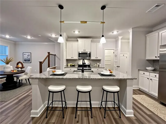 $2,000 | 4553 Cypress Pk Drive, Gainesville, GA 30504