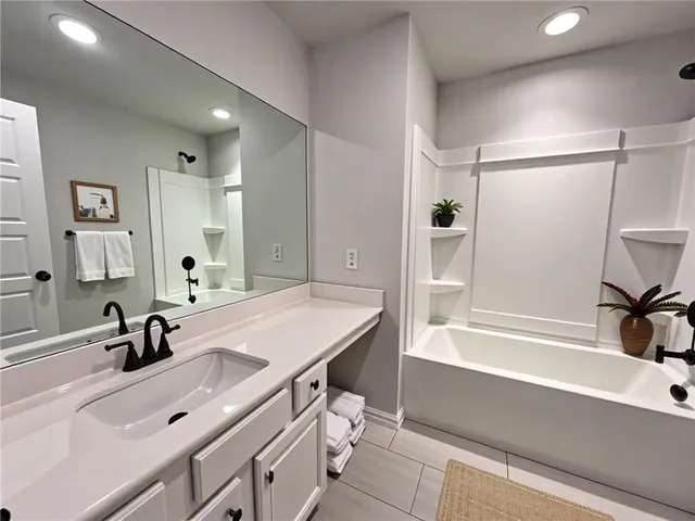 $2,000 | 4553 Cypress Pk Drive, Gainesville, GA 30504