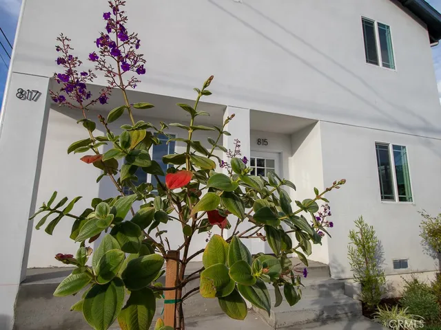 $3,950 | 817 West G Street, Wilmington, CA 90744