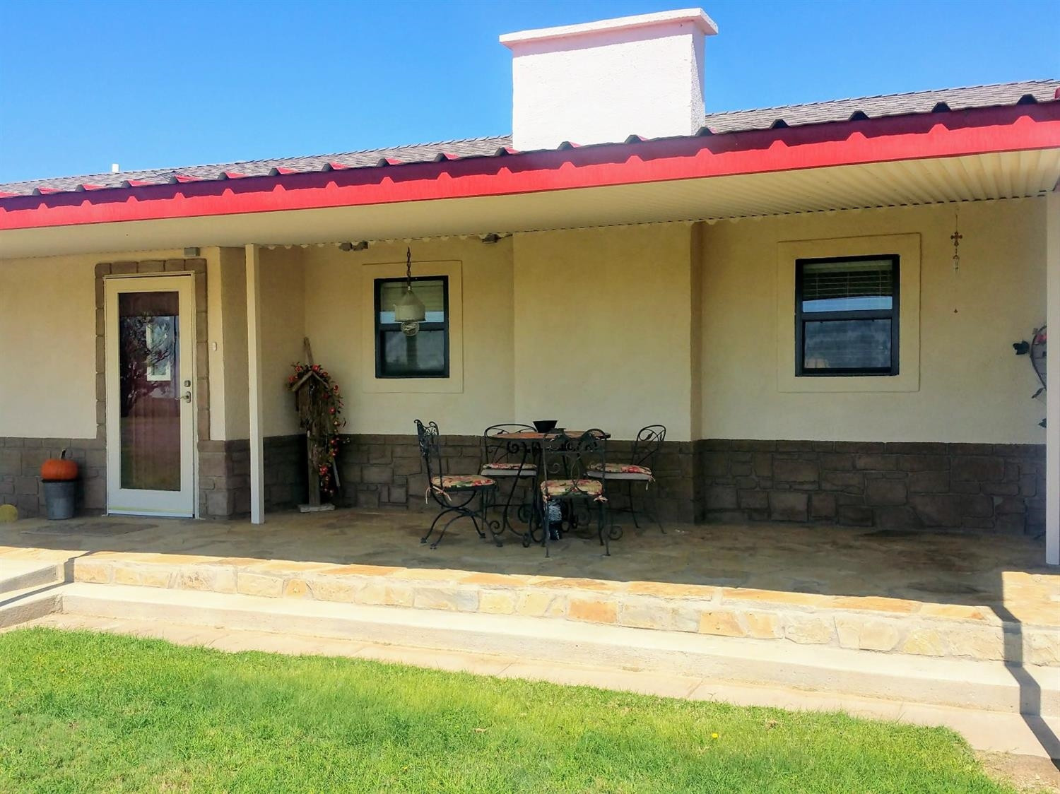 Front covered patio
