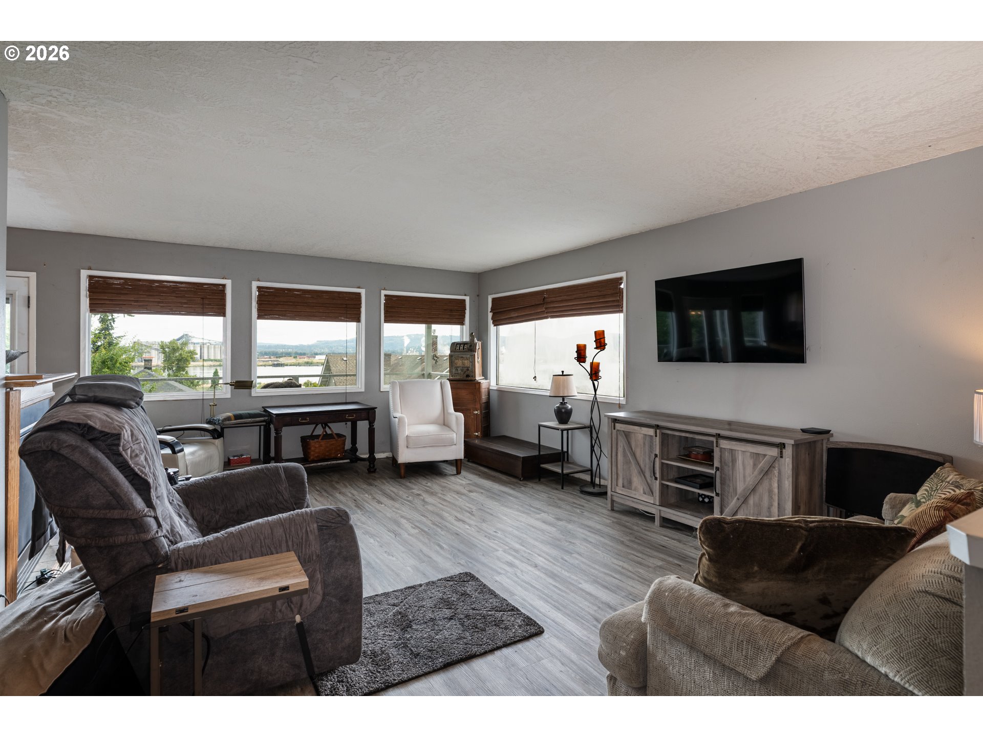 415 West D Street Rainier, OR 97048 - Photo 4 of 24
