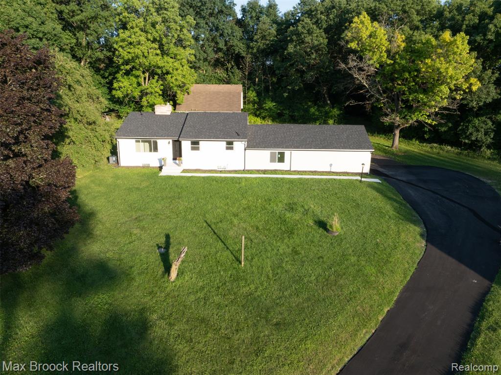 5561 Delmas Road Clarkston, MI 48348 - Photo 60 of 61