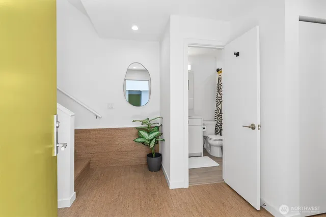 $749,000 | 3642 A Interlake Avenue North, Seattle, WA 98103