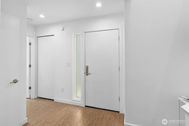 $749,000 | 3642 A Interlake Avenue North, Seattle, WA 98103