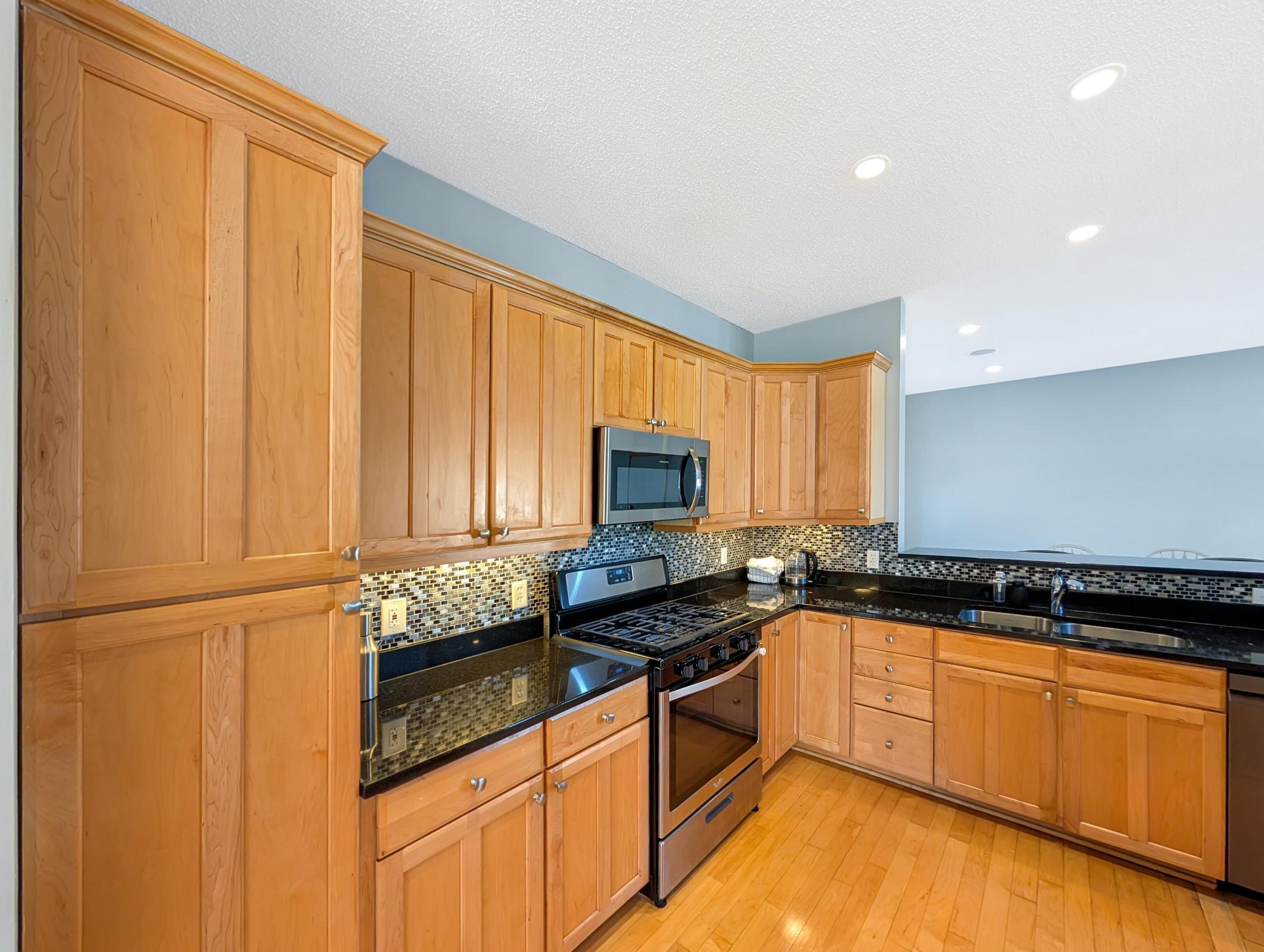 5259 North Humboldt Avenue Minneapolis, MN 55430 - Photo 3 of 45