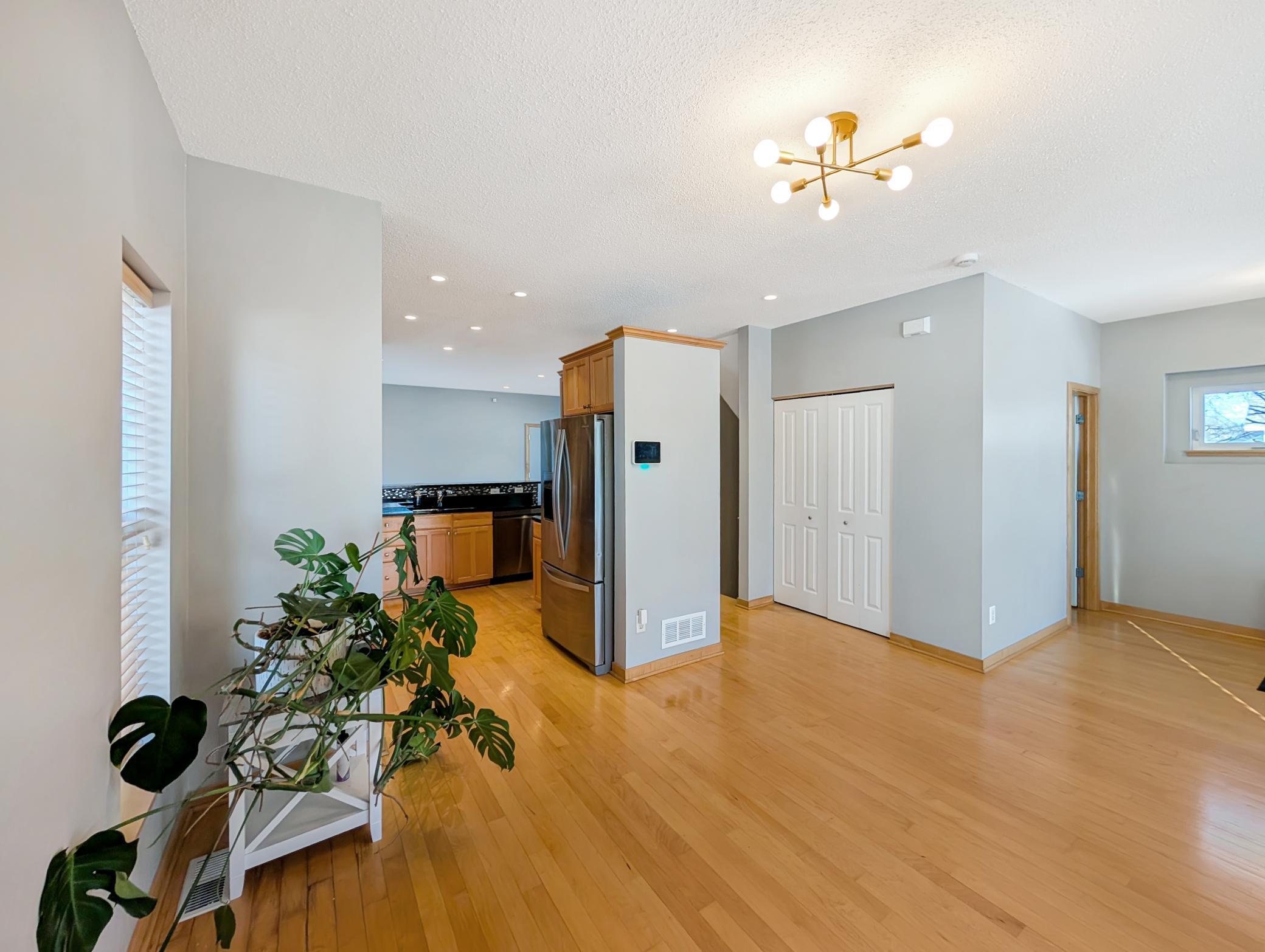 5259 North Humboldt Avenue Minneapolis, MN 55430 - Photo 10 of 45