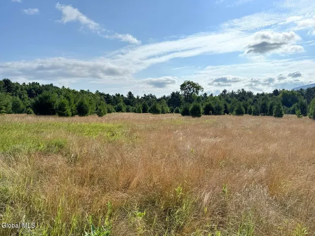 $245,500 | 171 Trumbulls Road, Jay, NY 12941