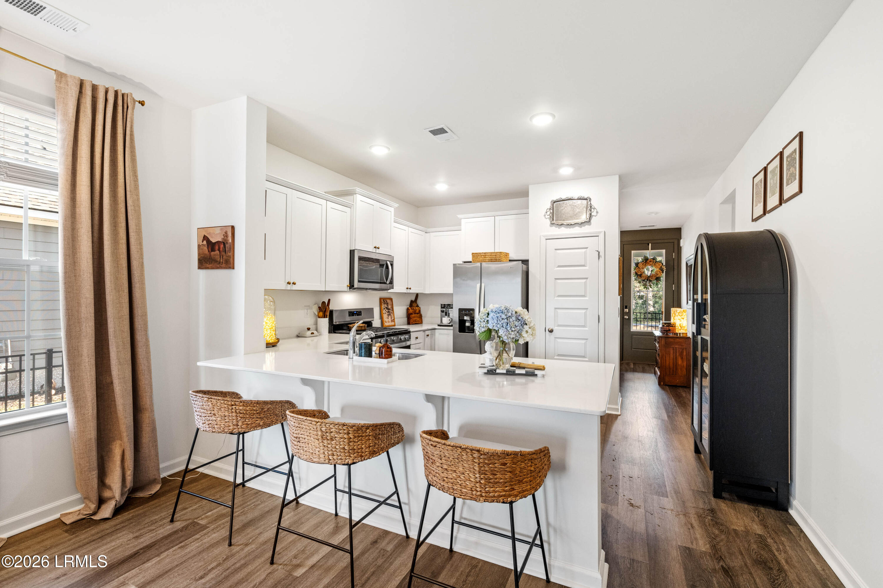 158 Baynard Road Beaufort, SC 29906 - Photo 13 of 52 158 Baynard-17