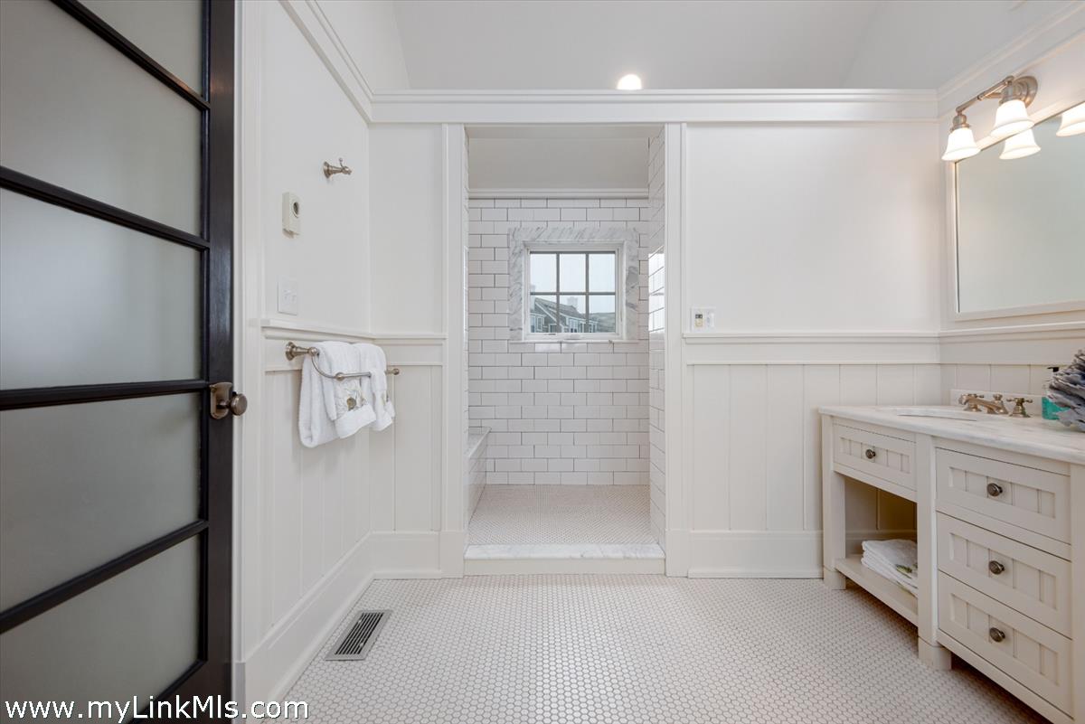 37 Sankaty Head Road Nantucket, MA 02554 - Photo 27 of 65