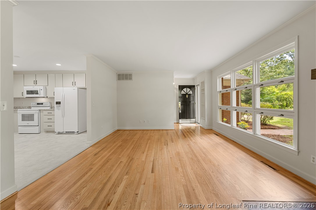 2413 Carbonton Road Sanford, NC 27330 - Photo 4 of 50