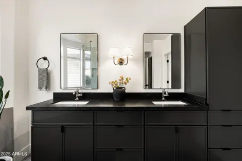 $1,195,000 | 15020 North 54th Place, Scottsdale, AZ 85254