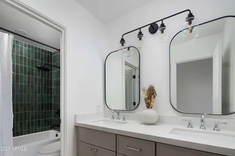 $1,195,000 | 15020 North 54th Place, Scottsdale, AZ 85254