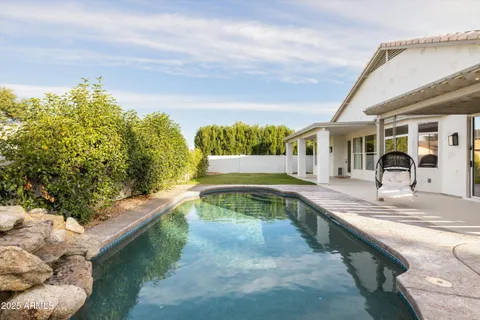 $1,195,000 | 15020 North 54th Place, Scottsdale, AZ 85254