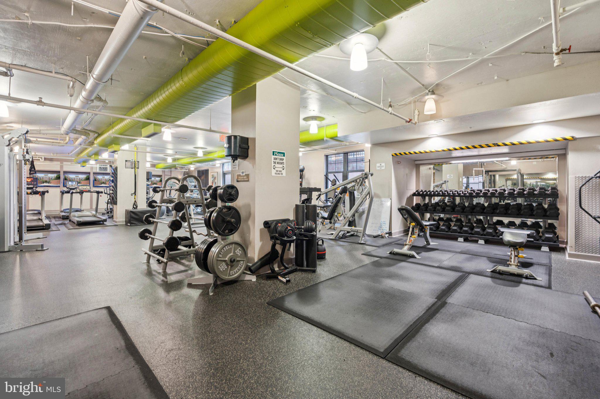 1021 North Garfield Street, Unit B39 Arlington, VA 22201 - Photo 21 of 28 Amenities - Gym