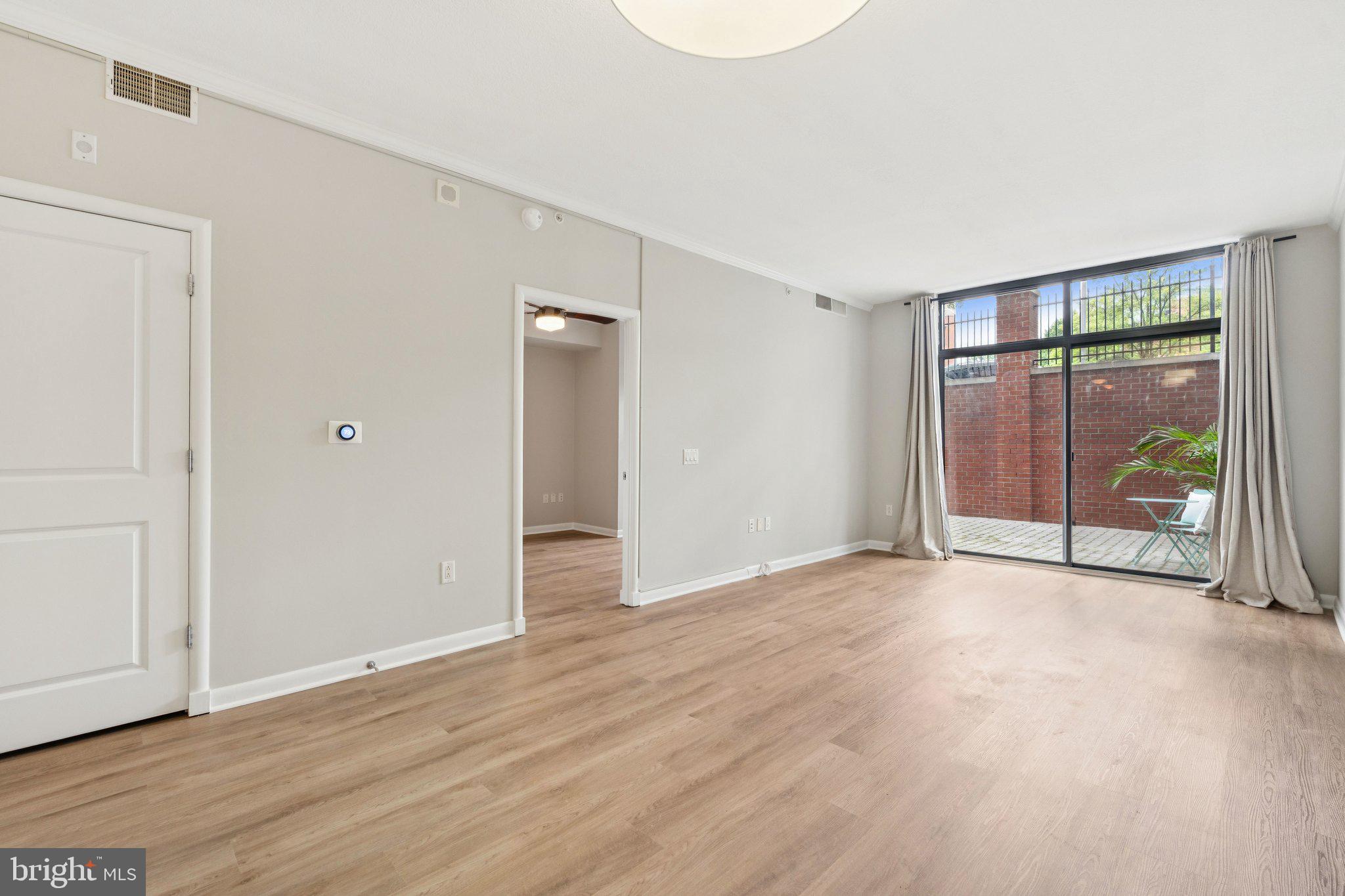 1021 North Garfield Street, Unit B39 Arlington, VA 22201 - Photo 26 of 28 Living & Dining Room