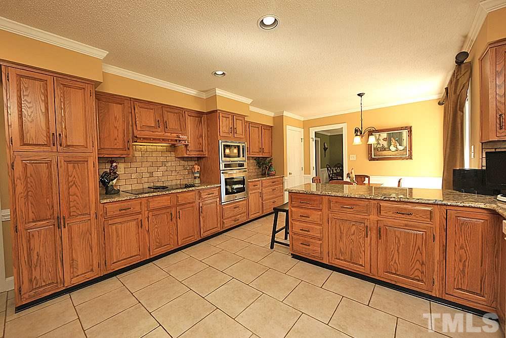 9401 South Mere Court Raleigh, NC 27615 - Photo 11 of 30