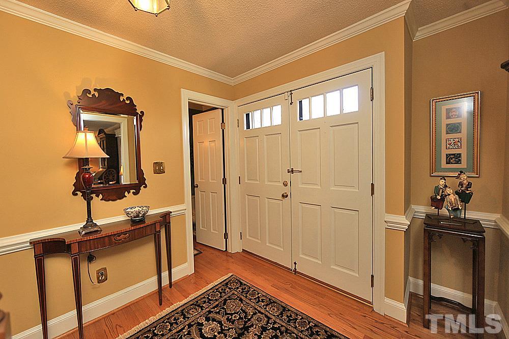 9401 South Mere Court Raleigh, NC 27615 - Photo 4 of 30 Super-sized foyer for greeting guests!