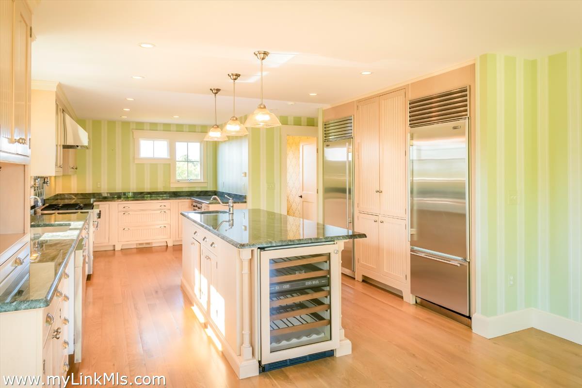 56 North Neck Road Edgartown, MA 02539 - Photo 16 of 63 Kitchen