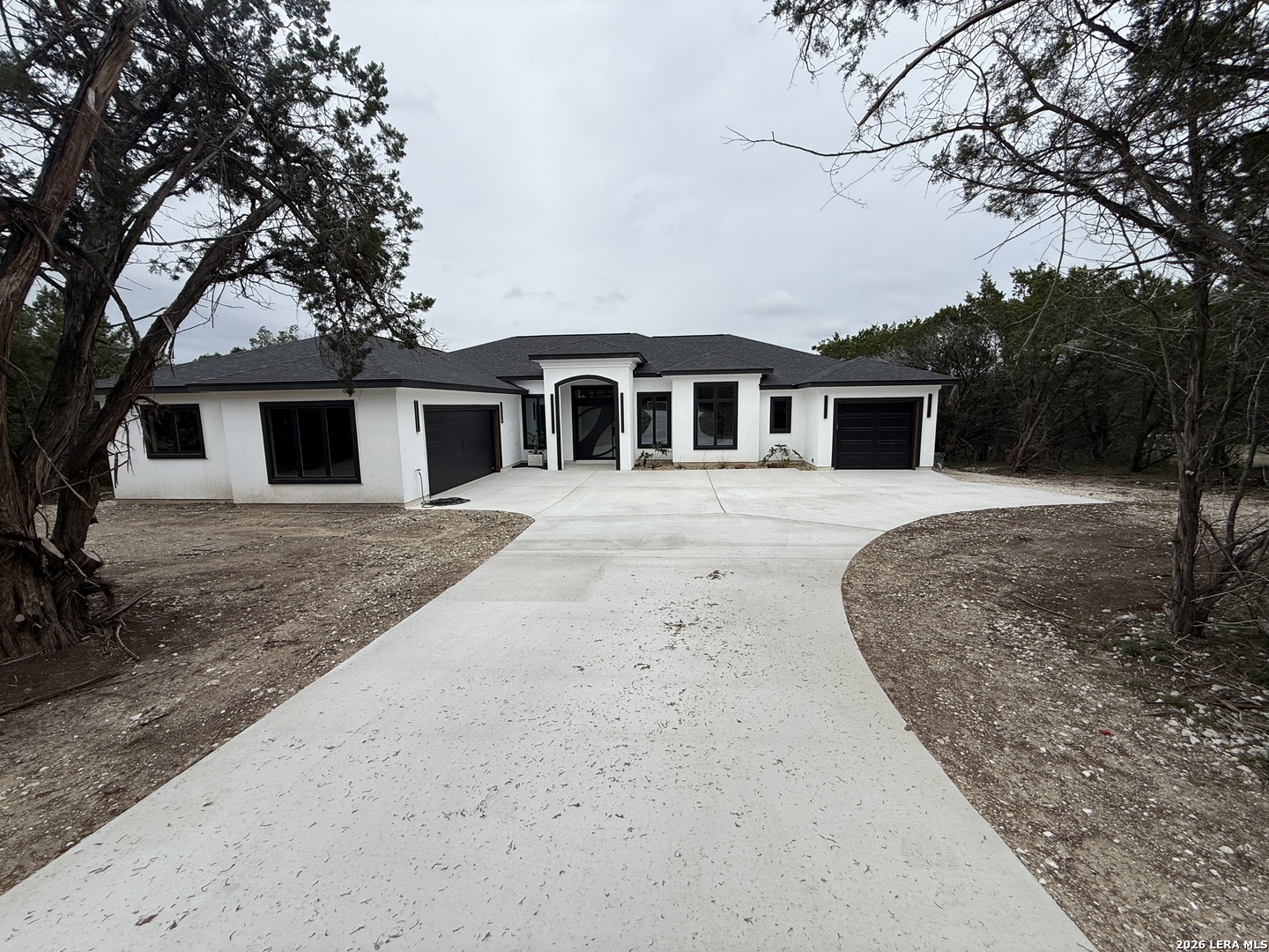 189 Mustang Lane Spring Branch, TX 78070 - Photo 3 of 54