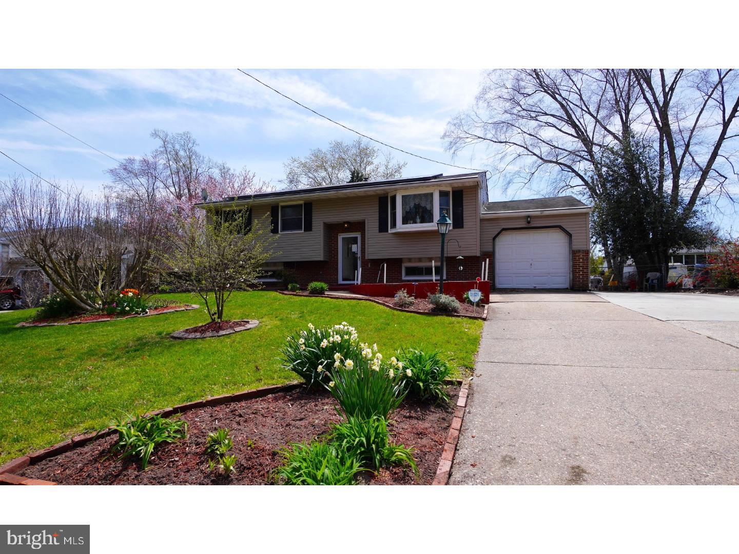 1002 Chews Landing Road Clementon, NJ 08021 - Photo 2 of 5