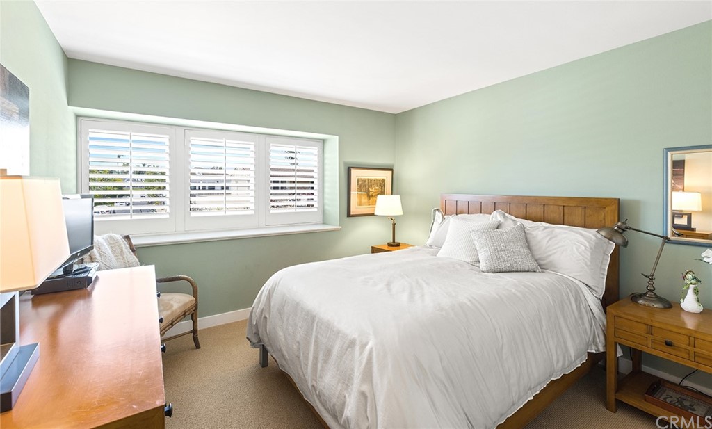 7 Beacon Bay Newport Beach, CA 92660 - Photo 39 of 59 Bedroom #3