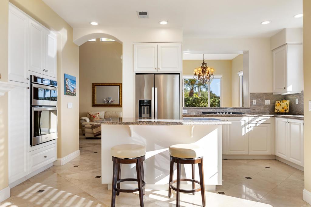 7243 Surfbird Circle Carlsbad, CA 92011 - Photo 15 of 60