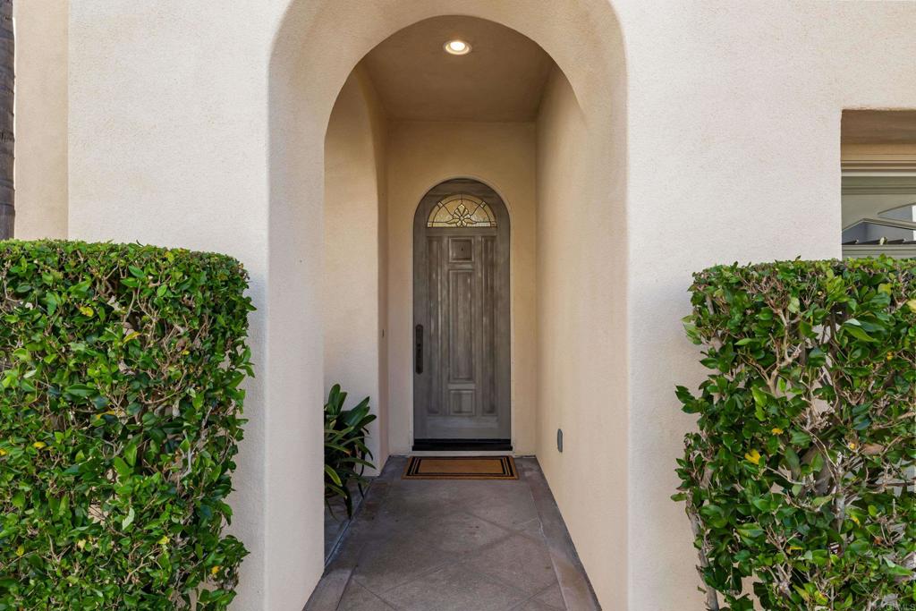 7243 Surfbird Circle Carlsbad, CA 92011 - Photo 4 of 60