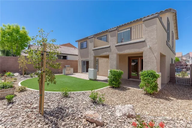 $2,450 | 1130 Grove Park Street, Henderson, NV 89002