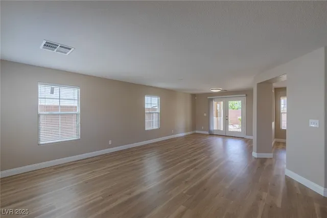 $2,450 | 1130 Grove Park Street, Henderson, NV 89002