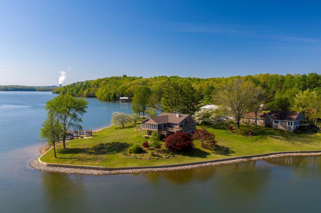 Russell Ave Spring Spring City, TN 37381 - Photo 1 of 40 1