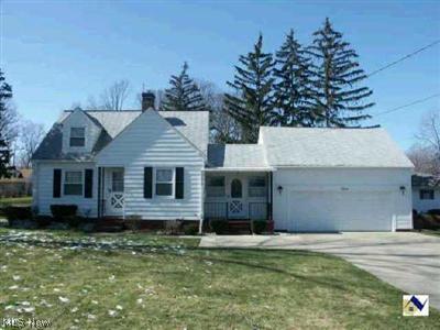 2644 Rockefeller Road Wickliffe, OH 44092 - Photo 1 of 1