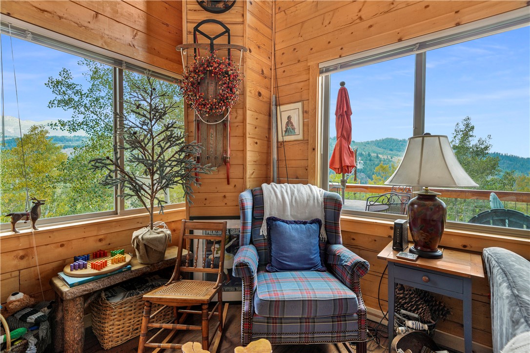 47 Crescent Road Silverthorne, CO 80498 - Photo 6 of 35 Gallery Image 6