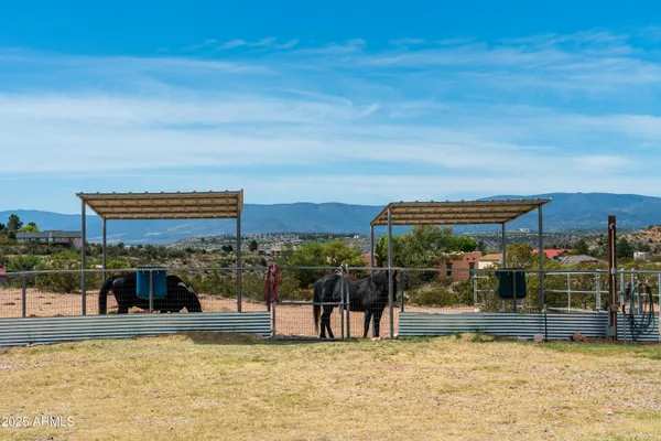 $949,999 | 7375 East Sliding Stop Lane, Cornville, AZ 86325